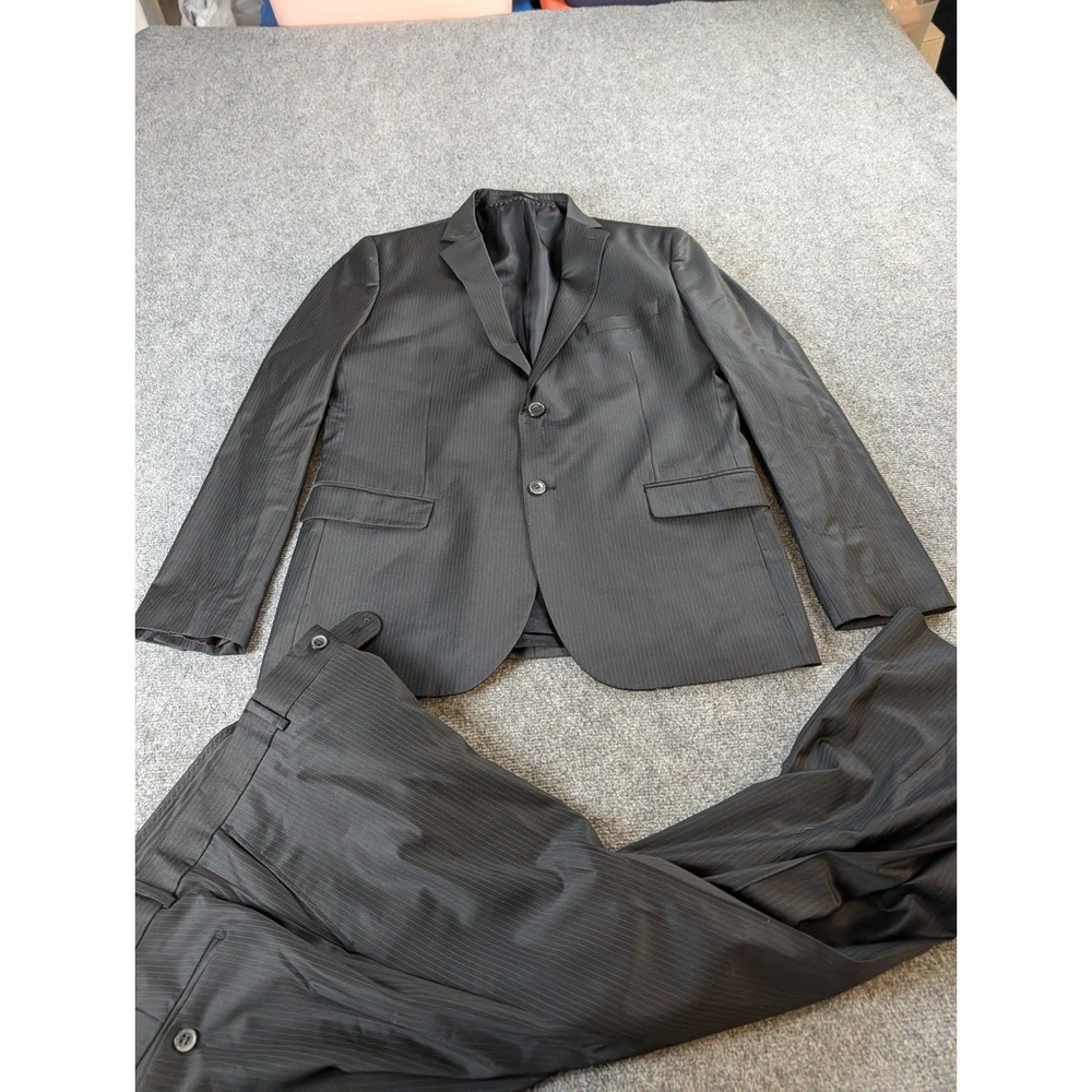 Ron Tomson LA Men's Slim Fit Pinstripe Suit Super 150's Wool Black 42S 38W 28L
